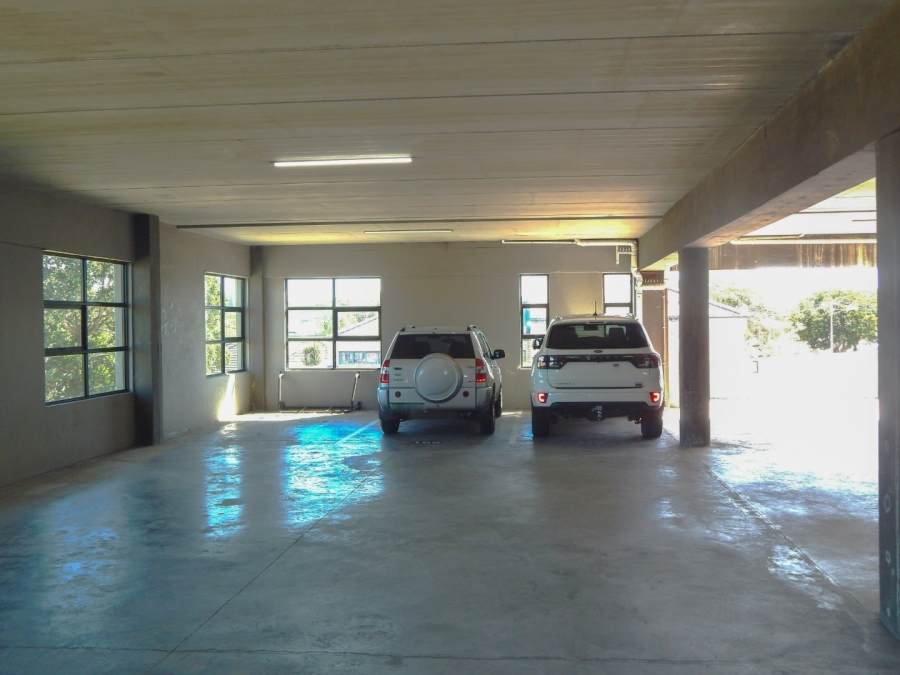 To Let commercial Property for Rent in Newton Park Eastern Cape